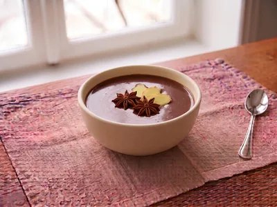 Chocolat chaud épicé de Noël